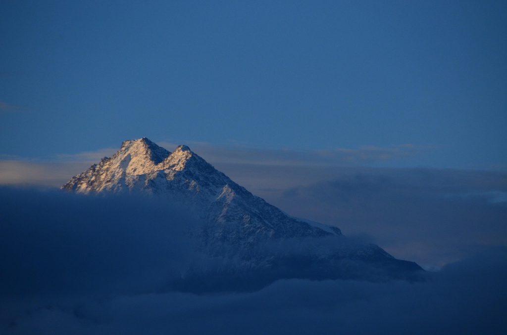 mountains-2805146_1280