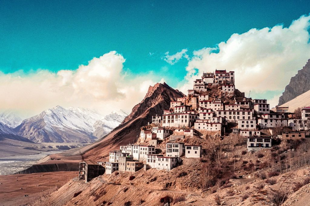 mountains-8178790_1280